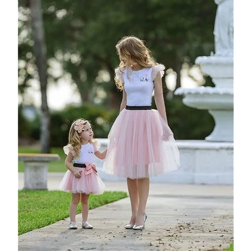 Одинаковые комплекты для мамы и дочки Повседневная летняя футболка + юбка