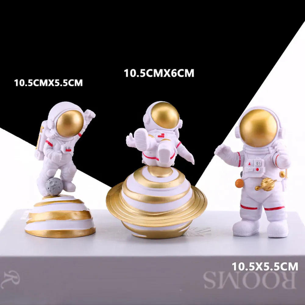 

3Pcs Cute Astronaut Mini Diy Cute Model Desk Decoration Spaceman Statue Figures Ornament Home Decoration Figurine Car Desk Decor