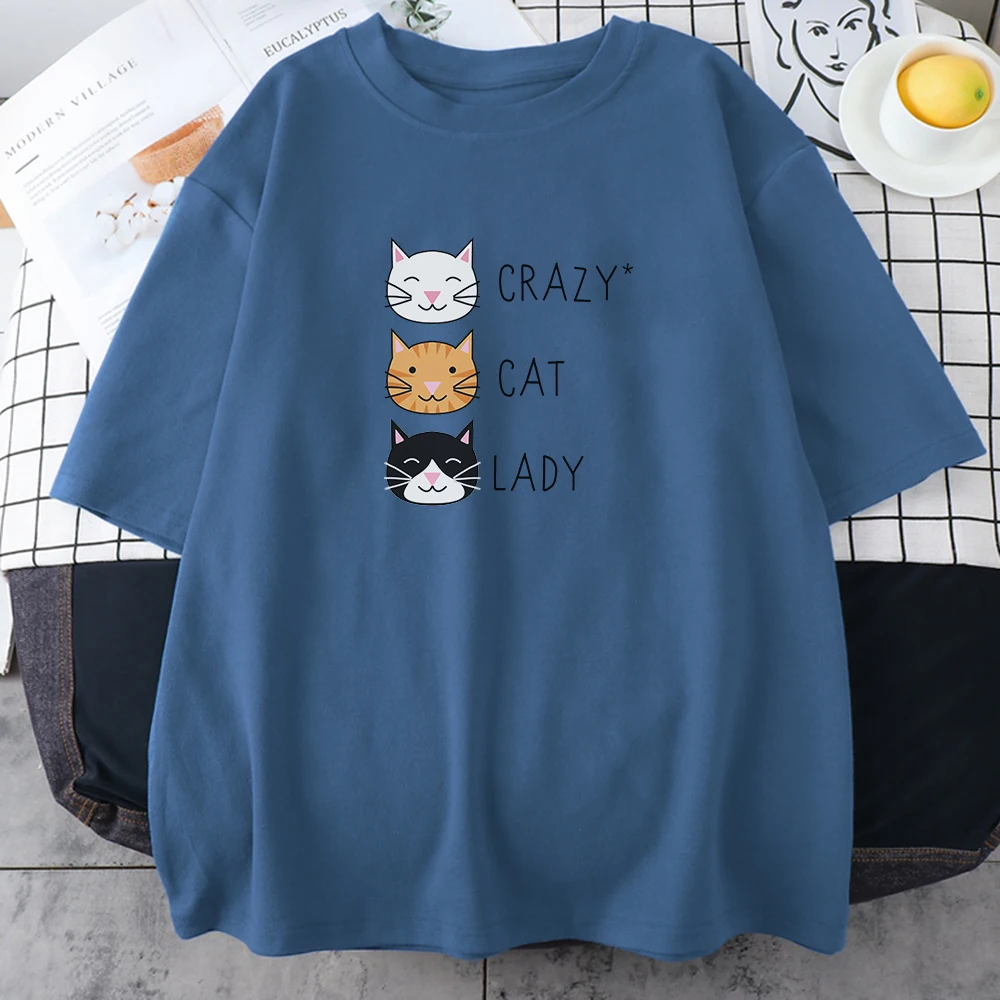 

Three Cute Cats Of Different Colors Prints Womans Tshirt Retro Simplicity Tshirts Casual Brand Tops Retro O-Neck Womans T Shirts