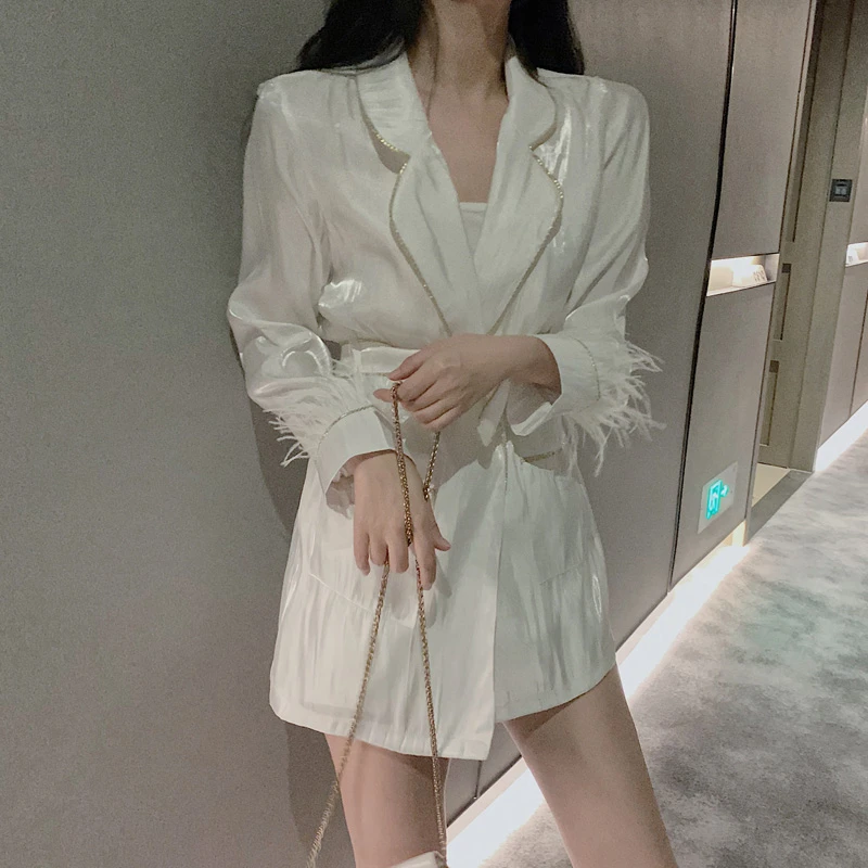 

[LIVIVIO] Feather Coat Female Long Sleeve with Sash Lace Up Waisted Women's Jacket 2019 Autumn Fashion Clothing New