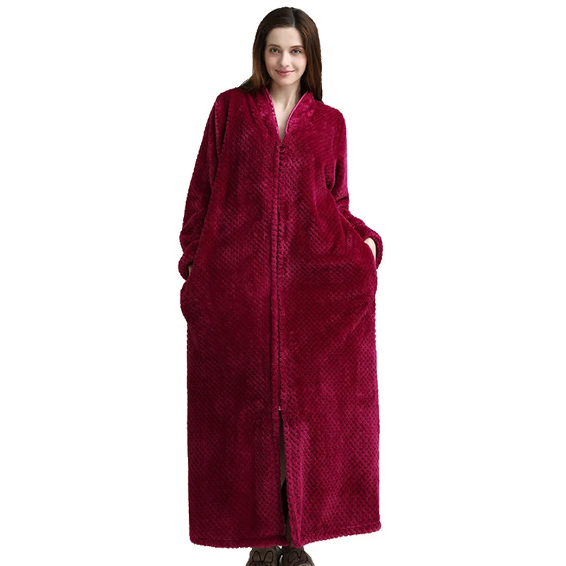 

2021 Женская осенне-зимняя фланелевая Ночная рубашка большого размера, однотонная женская одежда для сна, пушистая Толстая банная одежда с V-о...
