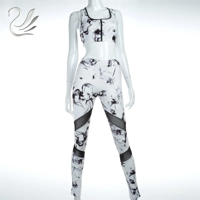 Женский спортивный костюм из 2 предметов с принтом в виде чернил укороченный топ