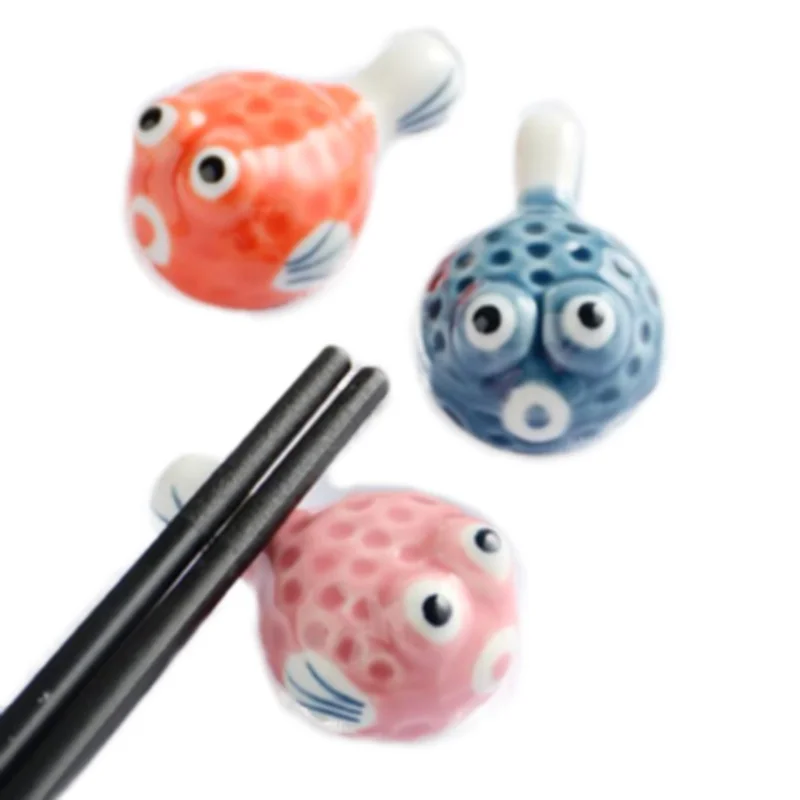

4pcs/set Japanese Style Creative Cartoon Pufferfish Chopstick Rest Holder Chopstick Shelf Stand Household Kitchen Utensils
