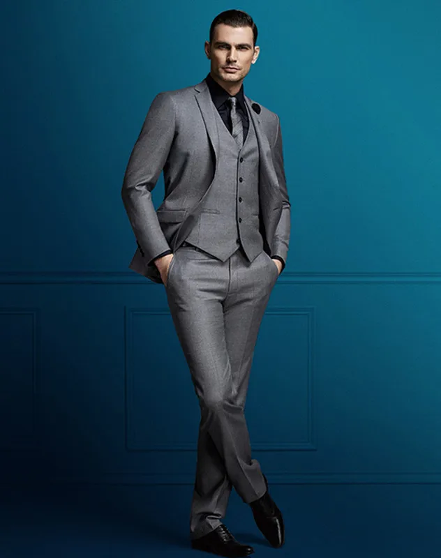 

Fashion Light Grey Men Suits Three Pieces Best Business Suit wedding suits Mens Dinner Party Tuxedos (Jacket+Pant)