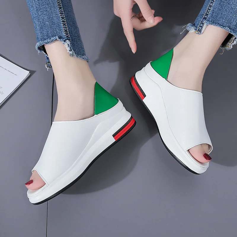 2019 г. Новая женская обувь из микрофибры большого размера спортивная модная с