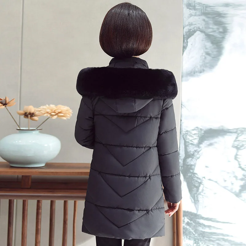 Winter jacket women's mid-length parka temperament mother wear large fur collar hooded cotton jcoat