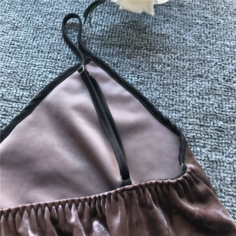 

Pajamas home service warm fashion female autumn winter sexy suspenders pajamas two-piece suit temperament gold velvet