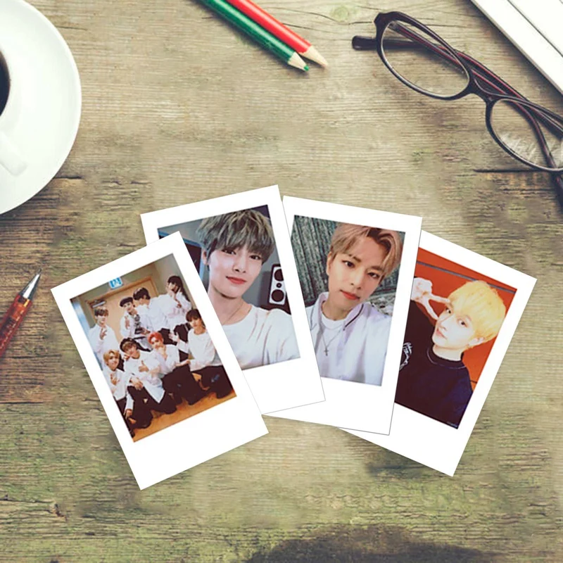 

10Pcs/Set Kpop Stray Kids Self Made Card Lomo Photo Card Poster Picture