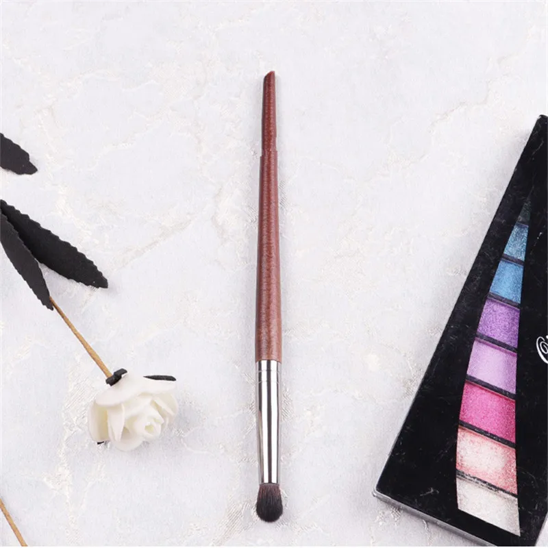 1 шт. природные деревянной ручкой из козьей шерсти тени для век Профессиональные