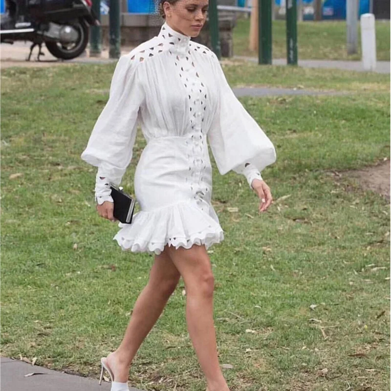 Женское ажурное платье рубашка мини с воротником стойкой рукавами фонариками и