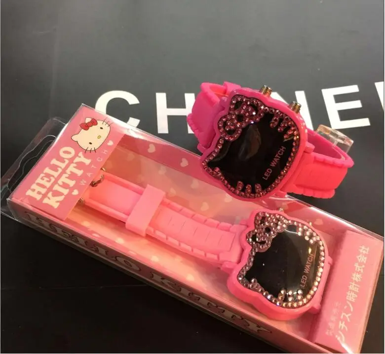 Hello kitty часы Led с бриллиантами и девушки красивые модные блокбастер часы Прямая с фабрики
