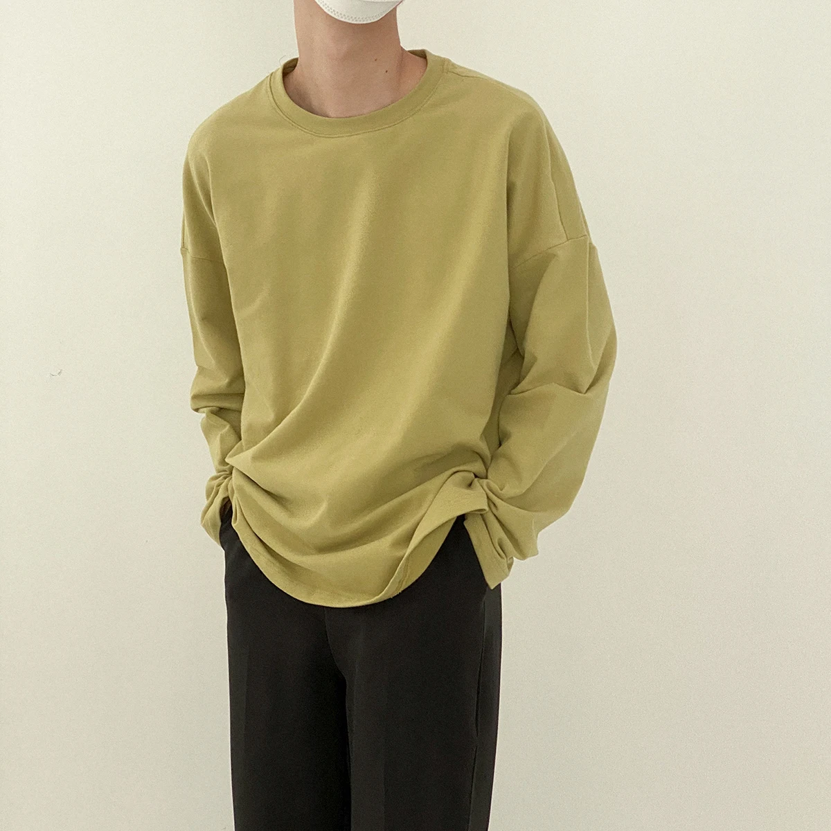 

Spring and autumn models of solid color bottoming shirt men's brushed texture long-sleeved T-shirt loose wild round neck top tre