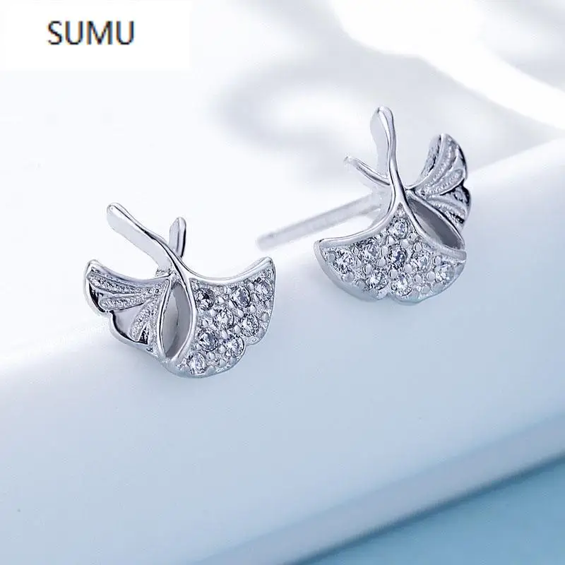 Женские серьги гвоздики в виде листьев гинкго из серебра пробы с платиновым