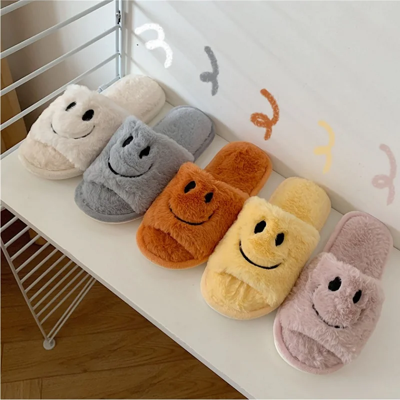 

Spring Womens Slippers Embroidery Deco Outdoor and Indoor Comfortable PVC Sole Smile Face Zapato de Mujer Home Shoes