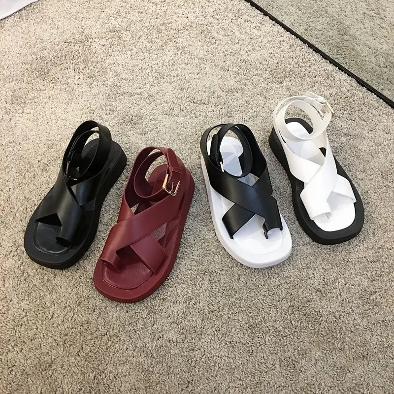 

ELLALEEsummer Sandals Women Flats 2021 New Back Strap Casual Female Shoes Without Heels Kiyomi Cool All-match Shoe