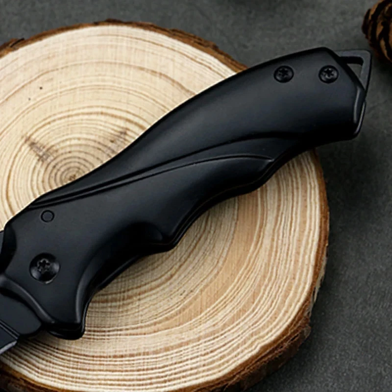 Охотничий нож 3CR13 с лезвием из нержавеющей стали и песочной складной ручкой