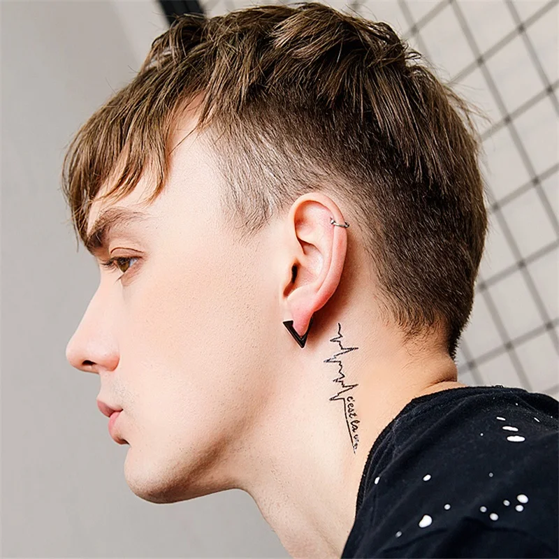 1 шт. модные черные треугольные унисекс панк-рок нержавеющая сталь мужские женские квадратные серьги-гвоздики с проколом Plug Oorbellen.