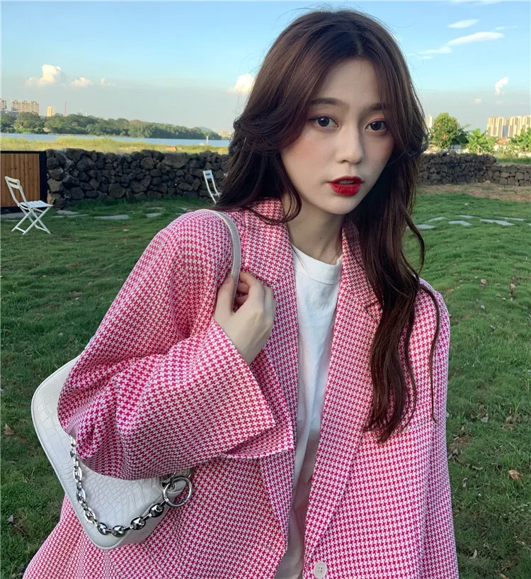 

Nic Hot sale 2021 New Women Coat Autumn long sleeve cardigan Blazer Pink Plaid Lady Casual Lattice Blazers and Jackets Femme New