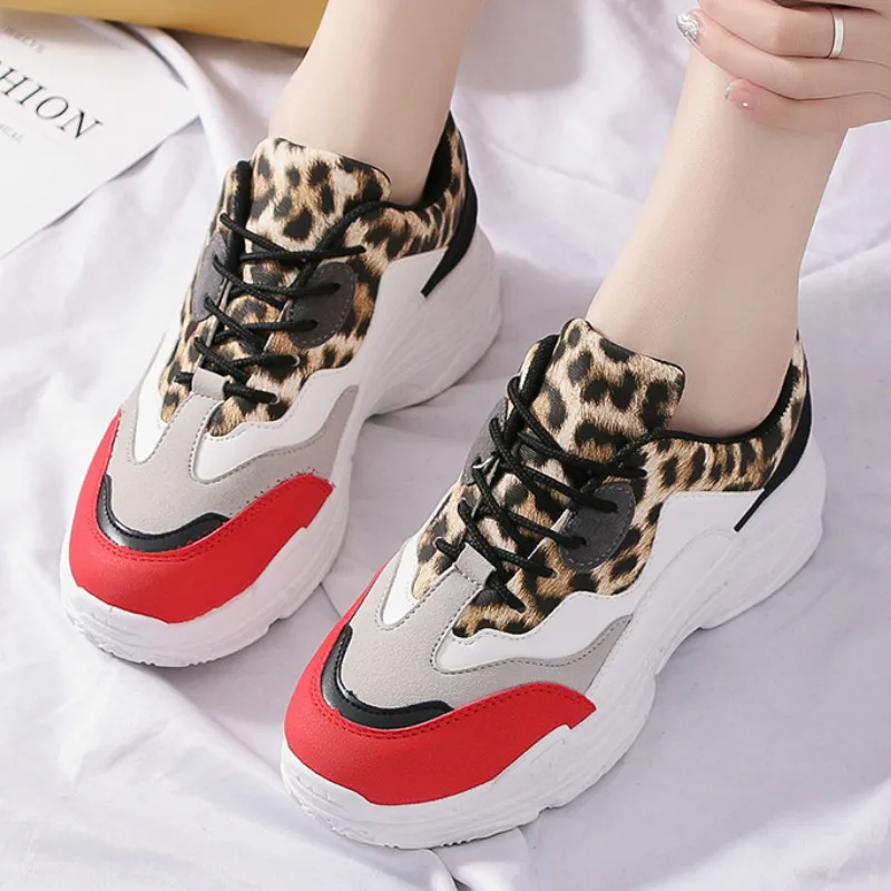 Новинка Повседневные женские кроссовки Женская обувь на толстой