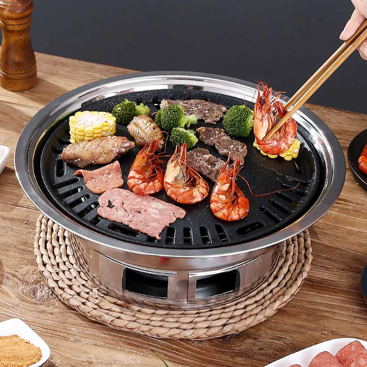 

Korean Charcoal Barbecue Grill Stainless Steel Non-stick Barbecue Tray Grills Portable Charcoal Stove for Outdoor Camping BBQ