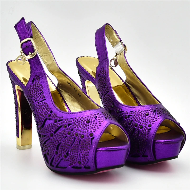 Новейший Свадебный комплект из туфель и сумочки в африканском стиле украшенные