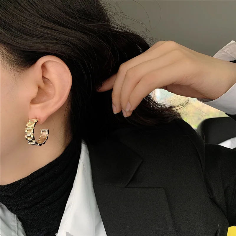 

Vintage Watch Chain Hoop Earrings for Women Punk Female Brincos Gothic Jewelry Metal Circle Earring Wholesale 2020