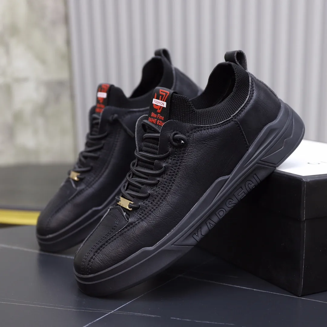 

2021 NEW top men's top luxury sneakers leather comfortable casual shoes fashion all-match outdoor sports shoes