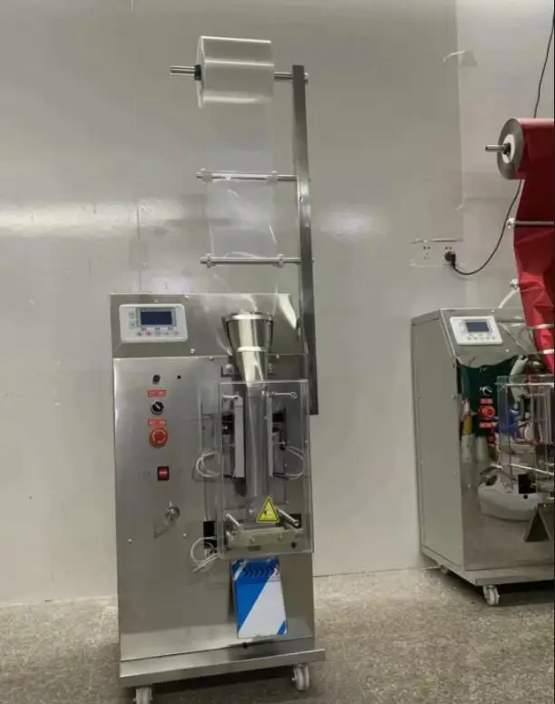 Полностью автоматическое взвешивание упаковочная машина упаковка liuqid для воды