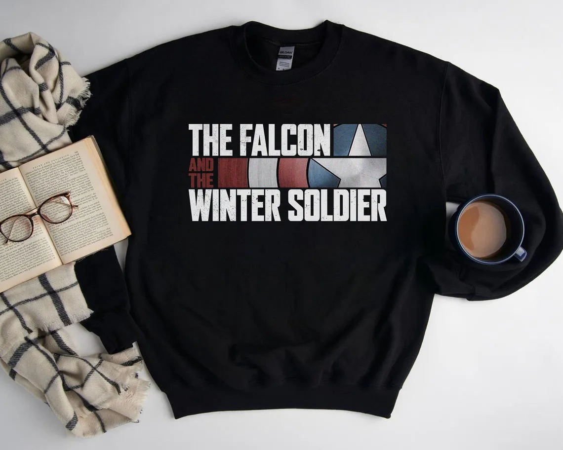 Мужской свитер с капюшоном Сокол и солдат | Мужская одежда