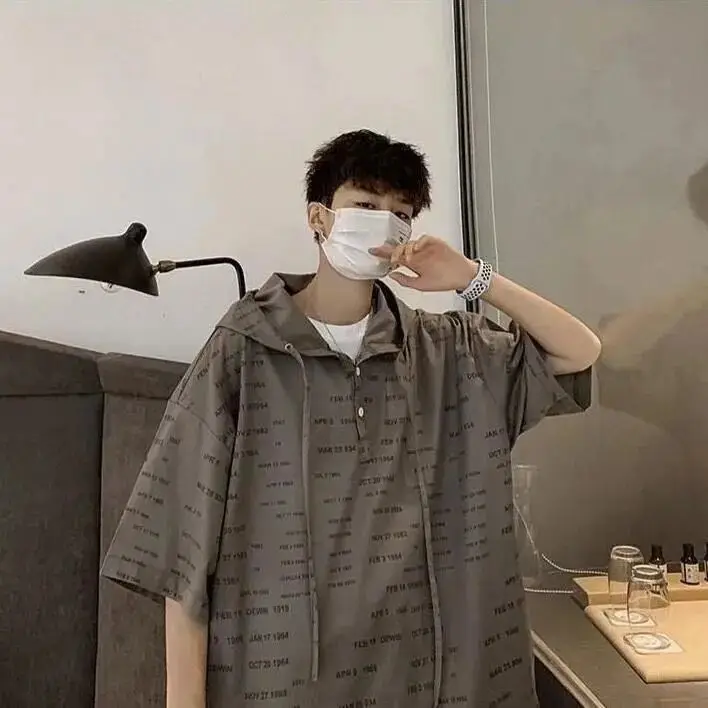 Летняя мужская футболка 2021 Повседневная Свободная куртка с капюшоном принтом