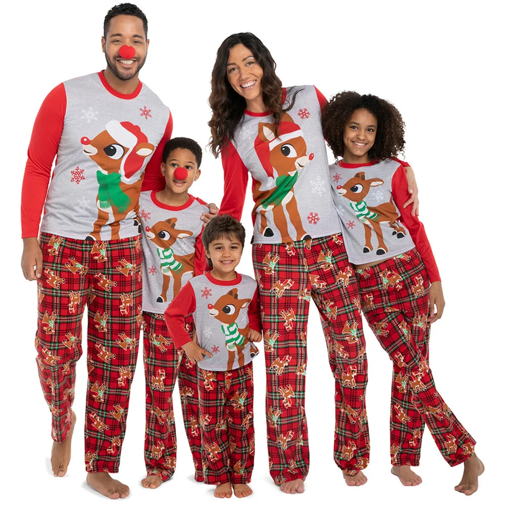 Одинаковые рождественские пижамы для всей семьи Мягкая футболка с длинными