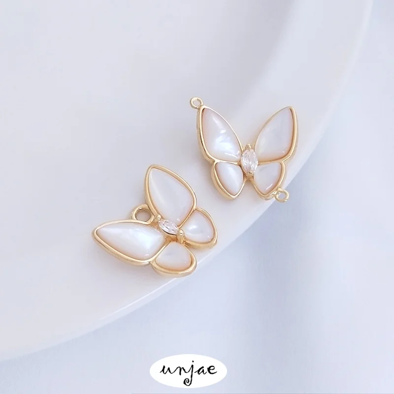 

Natural sea color shell double hanging butterfly pendant bag gold color clavicle necklace bracelet shell pendant diy accessories