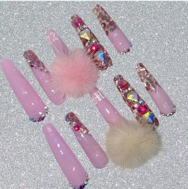 

5pc Magnetic Nail Pom-Pom's Detachable Magnetic Pom Poms For Nail FLUFFY Nail Charm 3D Nail Art Ball Fluffy Plush Ball (2021N0)