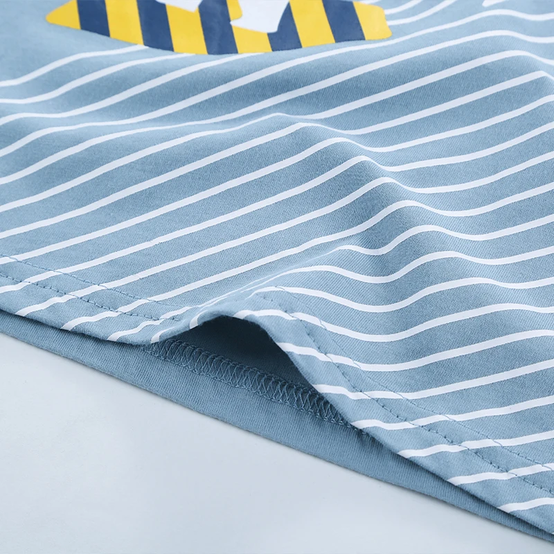 

Summer Cotton Cartoon Breathable T-shirt Oversized Blouse Suitable For 2-8 Years Old Purchase Random Stickers And Wristbands