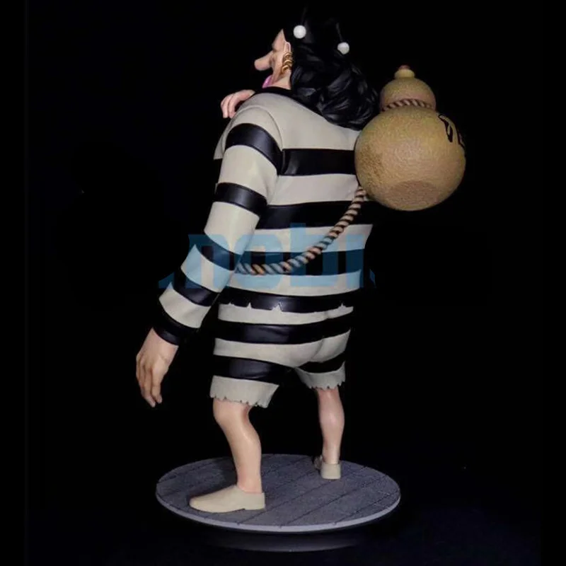 

One Piece Basuko Shotto Statue Vasco Shot Blackbeard Pirates Bust Full-Length Portrait Drunkard GK Action Figure Toy 37CM Q537