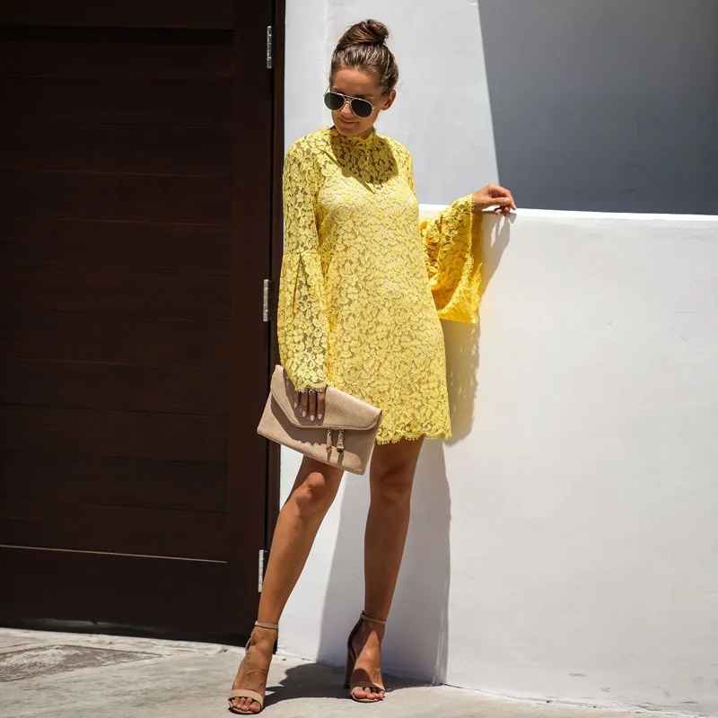 BGW кружевное коктейльное мини платье трапециевидной формы с вырезами и длинными