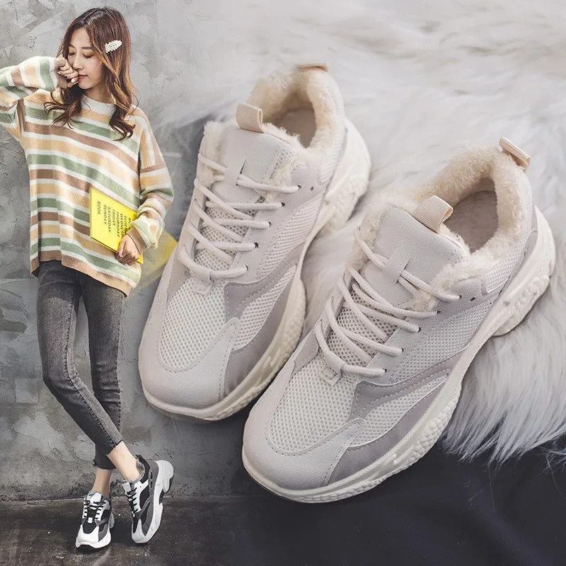Зимняя обувь женская на меху с коротким плюшевым каблуком 5 см Zapatos De Mujer белые