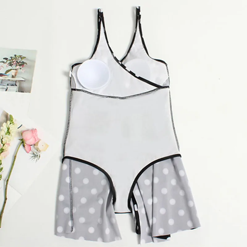 

Women Swimwear Plus-sized Large Size Swimsuit One-piece Triangle Furcal Polka Dot Women Bathing Suit /40