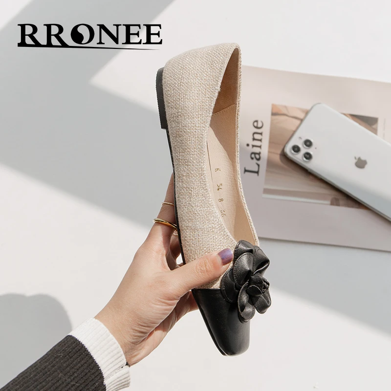 

Женские туфли-лодочки с цветочным принтом и низким каблуком