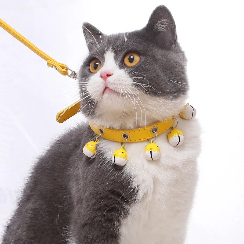 

Artificial Leather Traction Rope Cat Collars Leads Pets Kittens Bell Stuff Pet Costume for Cats and Cats Leash Belt Harness the