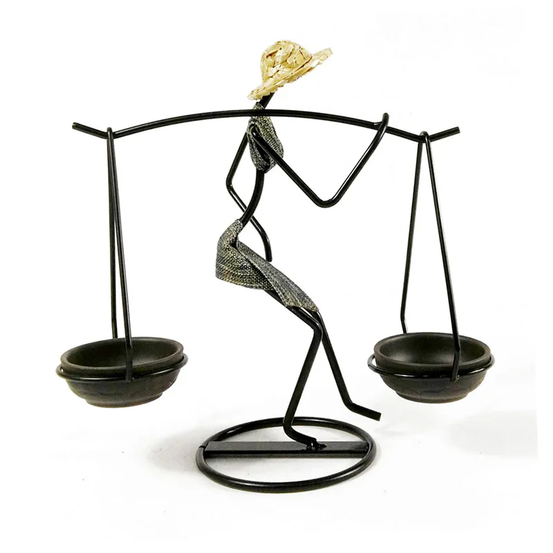 

Pastoral Character Candle Holder Romantic Candle Holder Dai People Carry Girl Dining Table Decoration Home Decoration