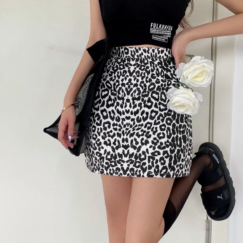 Новая маленькая трапециевидная юбка в гонконгском стиле с леопардовым принтом и