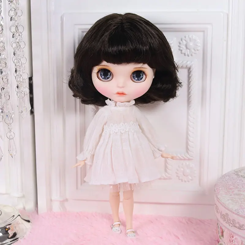 set Blyth кукла белая кожа соединение тела черные волосы ручная роспись лица панели, длинные ресницы и сонный глаз. NO. BL950 - Цвет: set