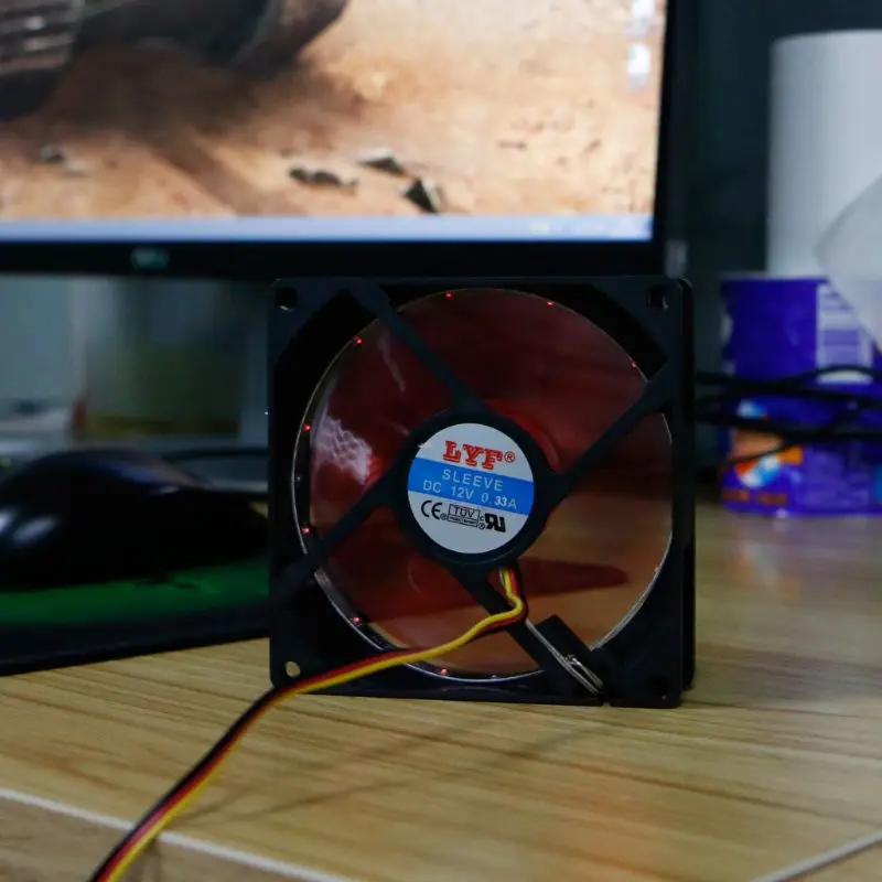 

LED Light 3 pin 90mm PC Desktop Computer Case Cooling Cooler Fan Low Noise 9025 R9JA