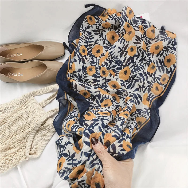 

2020 Women Autumn Tassel Viscose Shawl Small Polka Yellow Floral Scarf Wrap Neck Snood Soft Bufandas Mujer Muslim Hijab 180*90cm