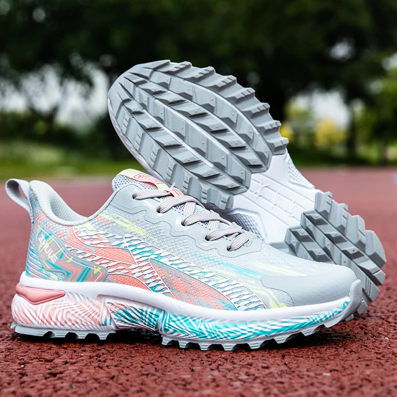 

Golfing Shoes Breathable Lace-up Sneakers 2021 Spring New Men Women Outdoor Couple Sports Shoes Golf Fitness Shoes Male