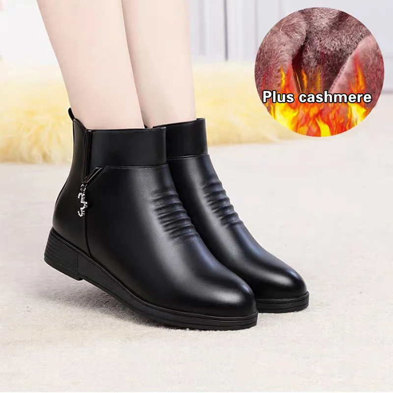 

WOTTE Black Wedge Womens Winter Boots Non-slip Warm Fur Ankle Boots Women Cheap Leather Boots For Mother Winter Shoes Famale