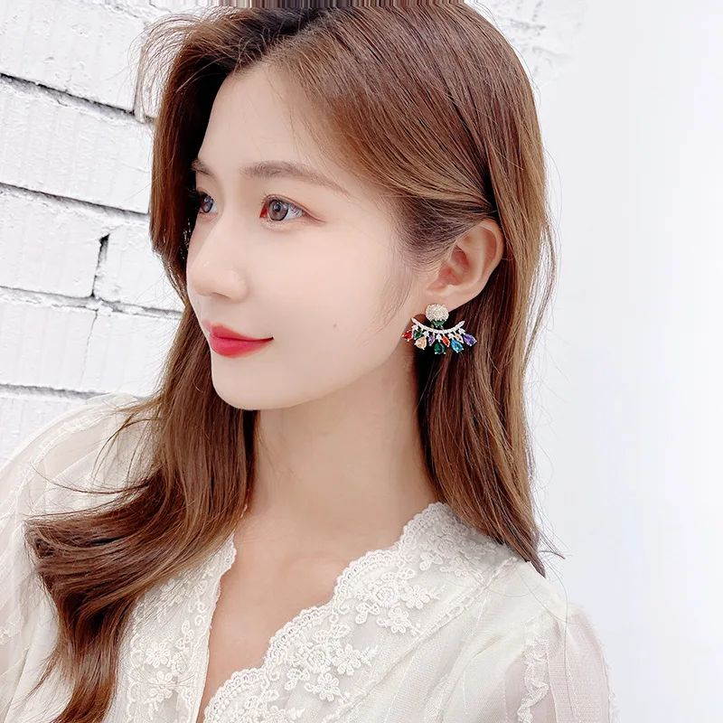 

Trendy Fashion Elegant Elegant S925 Silver Colorful Zircon Two Wearing Classic Leopard Head Earrings Exquisite Gifts for Women
