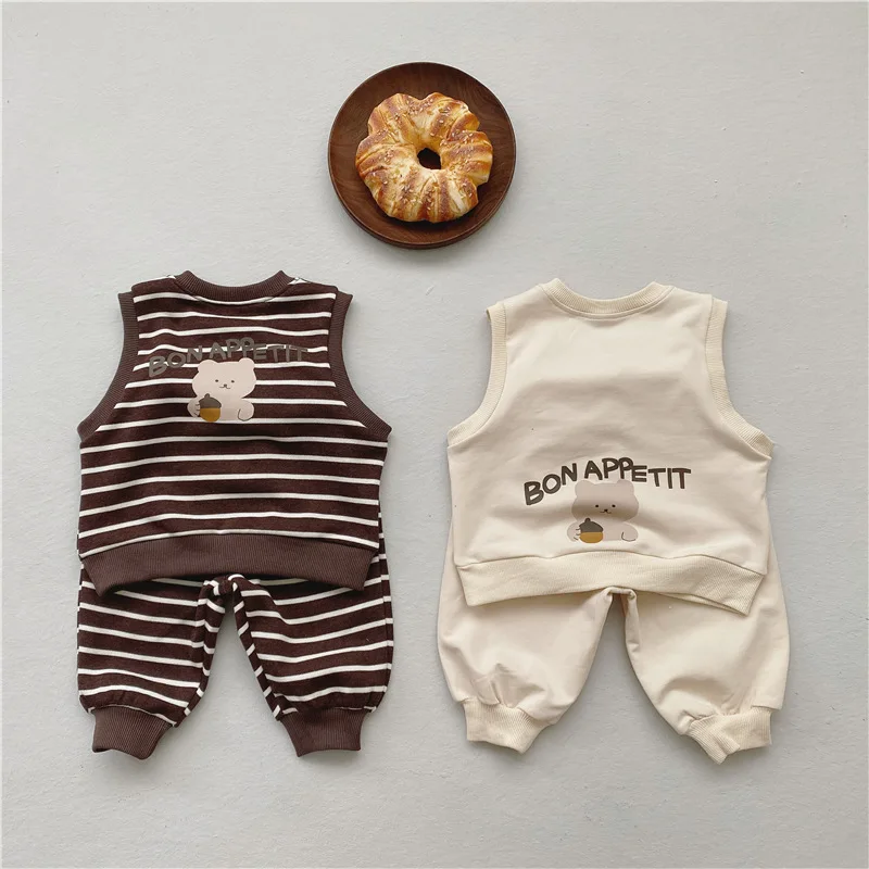 Комплект одежды MILANCEL для малышей из 2 предметов жилетка с медведем и длинные
