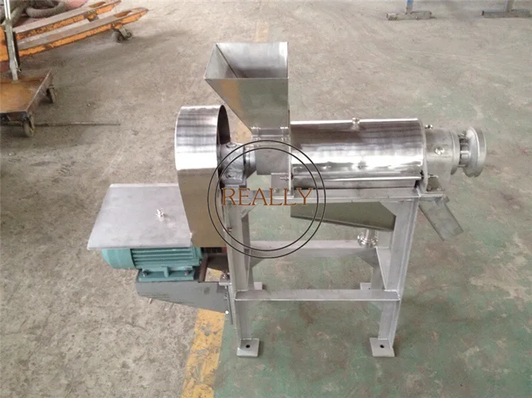 Kopen 1.5 T/h Schroef Sap Making Machine Spiraal Sapcentrifuge Apple Groente Maker Machine Sap Maker Fruit Extractoren